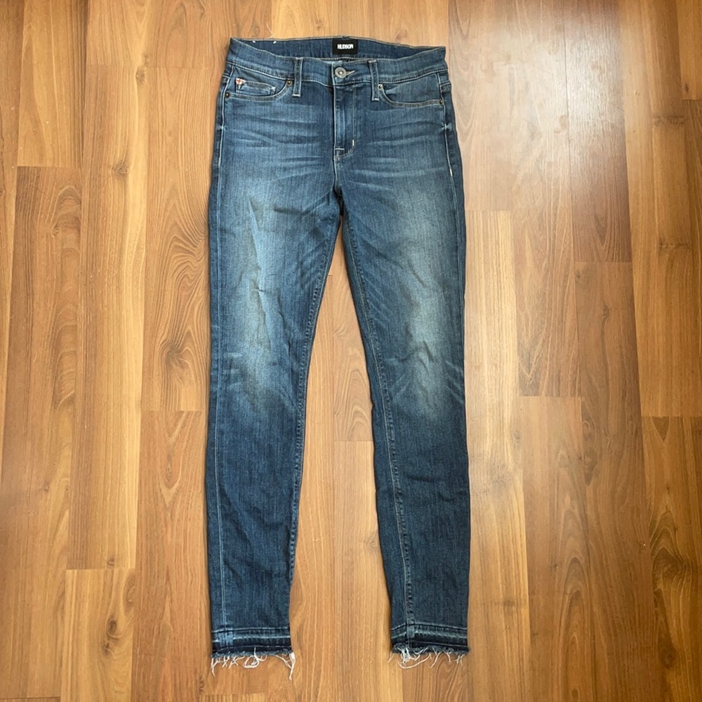 Hudson Jeans: mid rise “Nico” super skinny